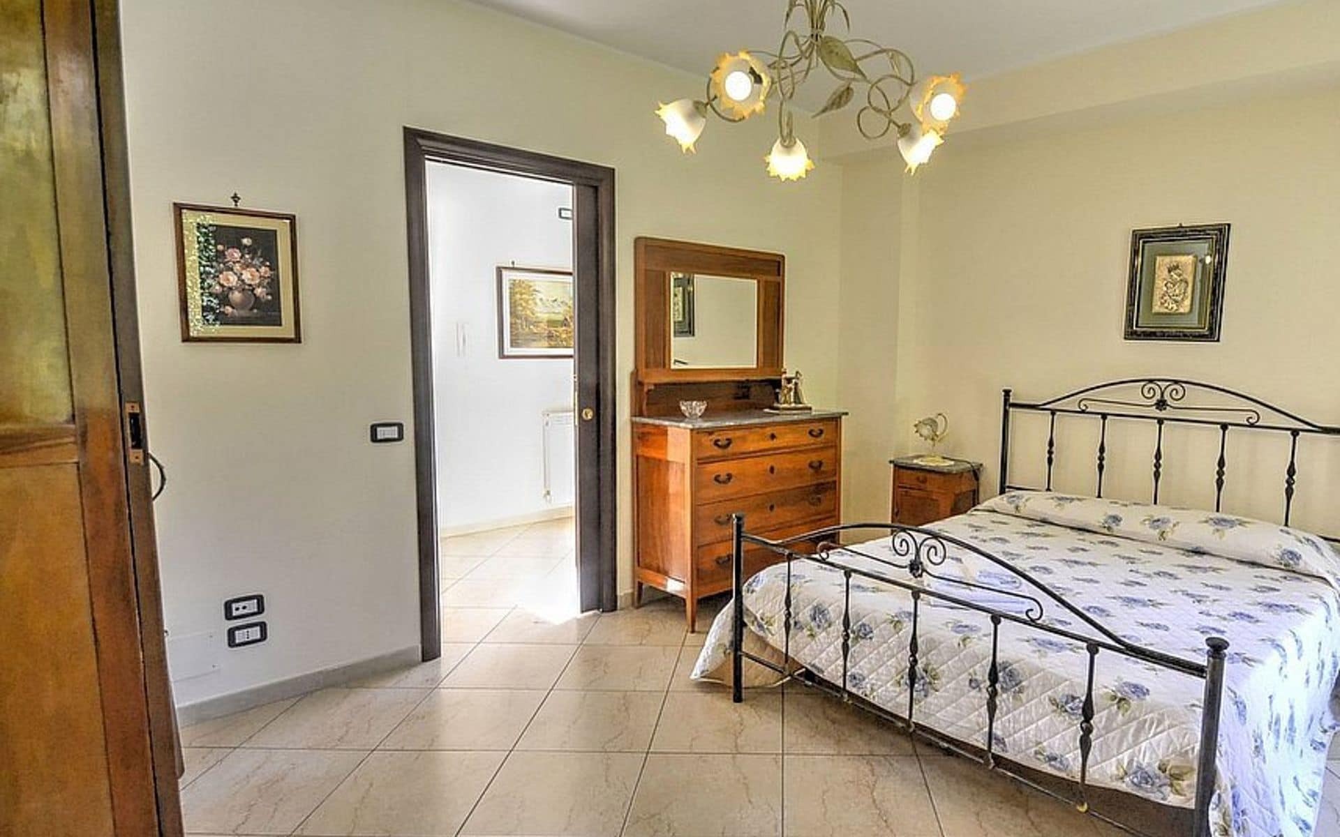 Villa Monte Serra Трекастаньи Экстерьер фото